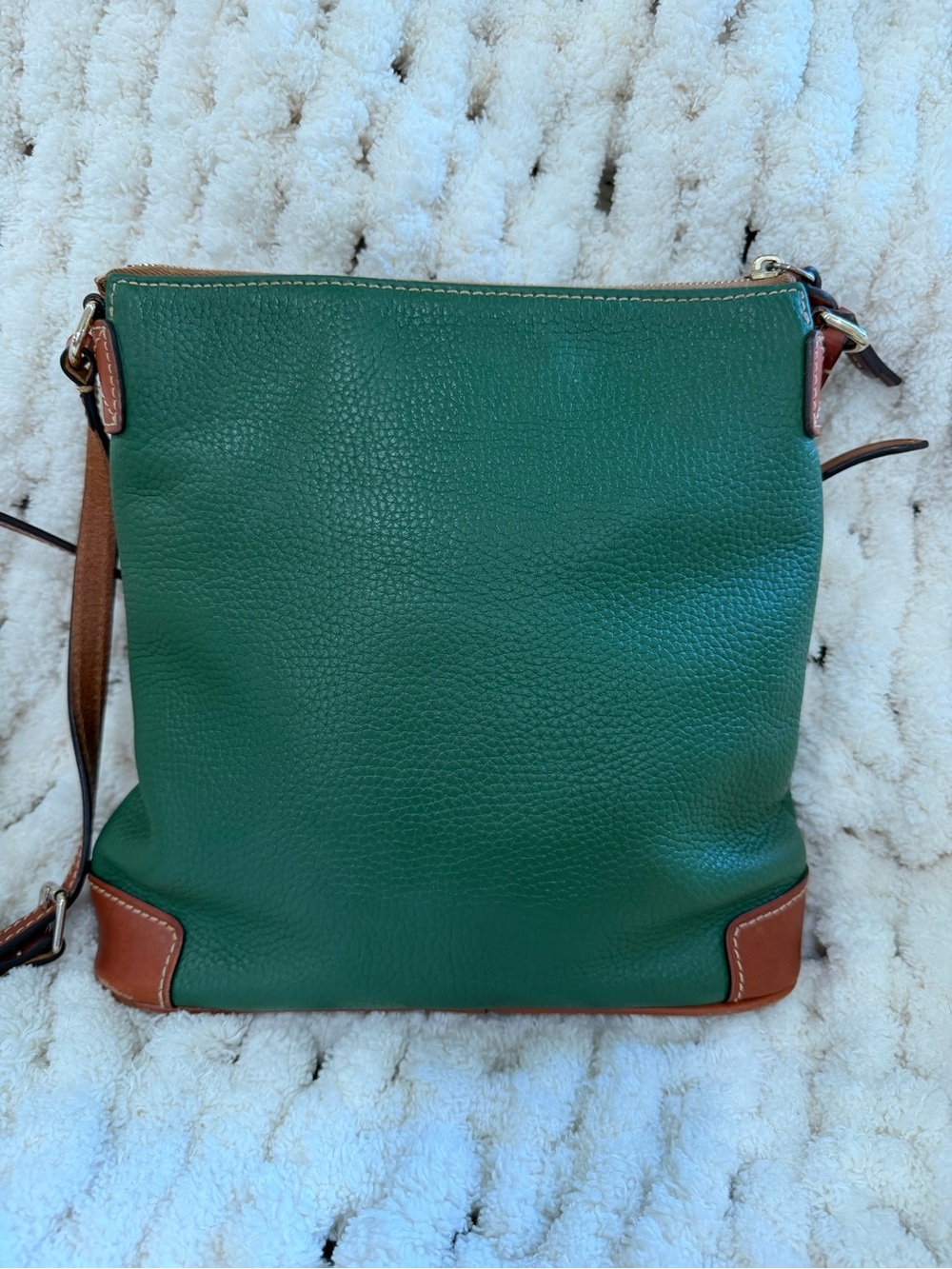 Dooney & Bourke Emerald Green Pebbled Leather Shoulder Bag with Brown Trim - Picture 5 of 10